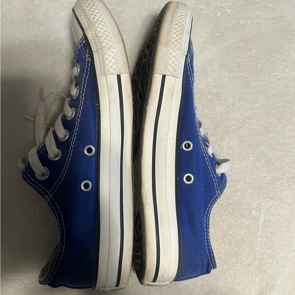 Blue Chuck Taylor Converse Allstar low sneaker - Picture 3 of 5